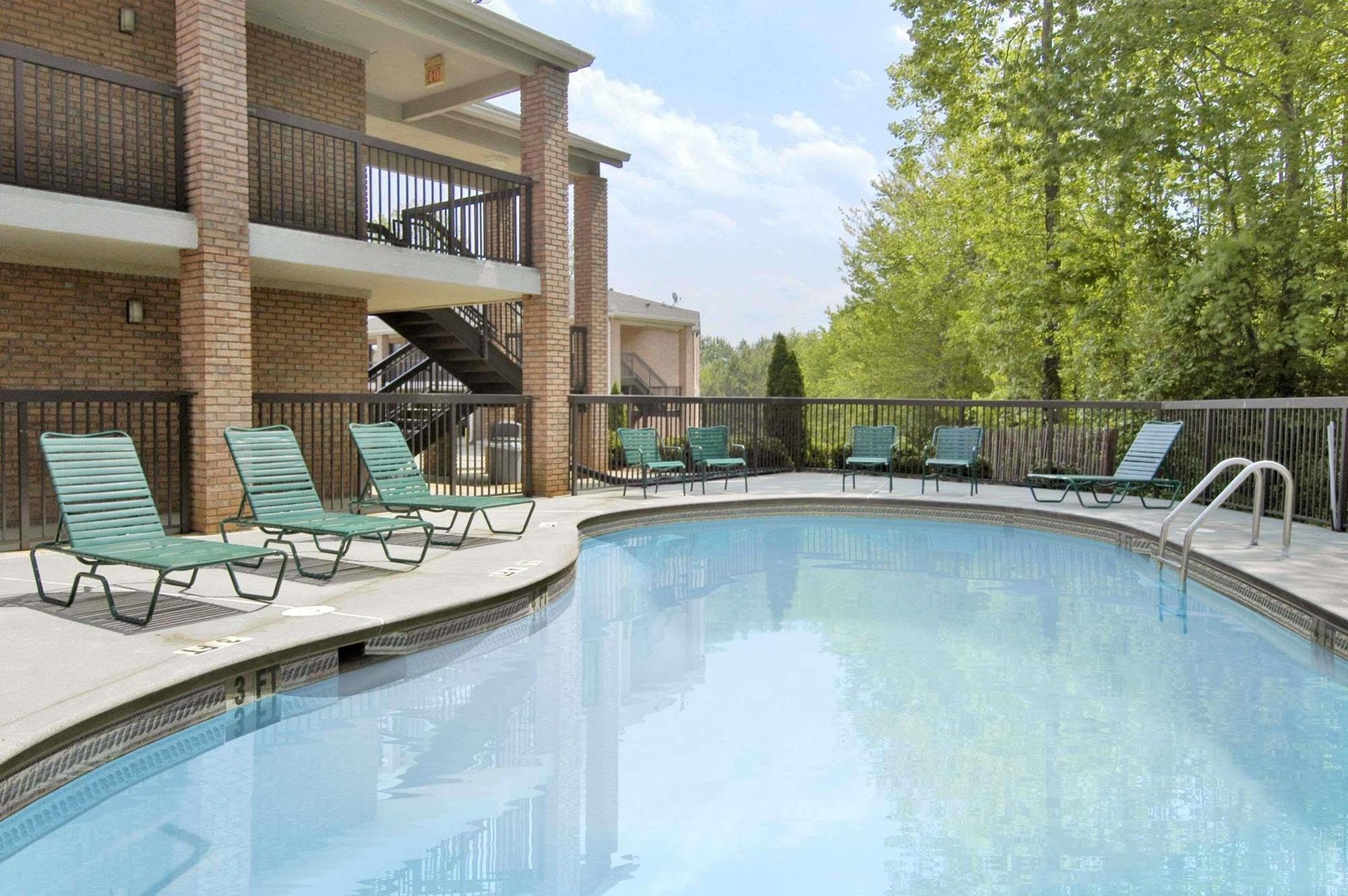 Hotel Super 8 By Wyndham Acworth/Atlanta Area Esterno foto